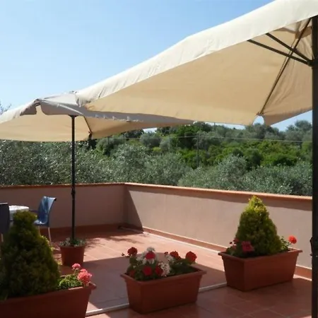 La Rocca Bed & Breakfast